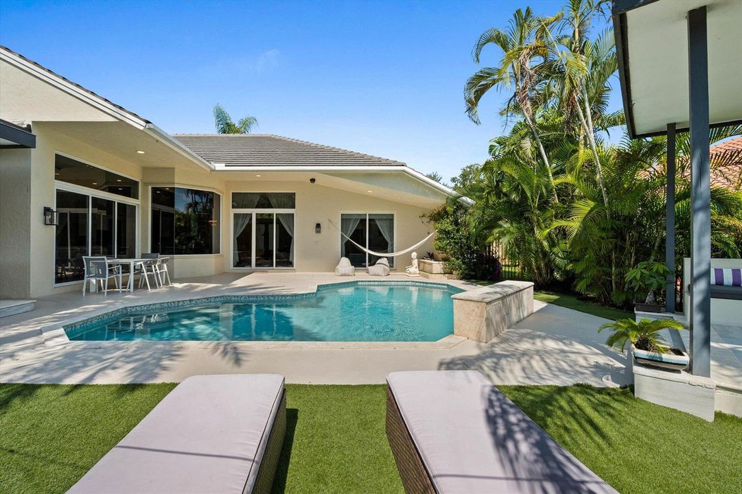 45-3284 Huntington, Weston-6