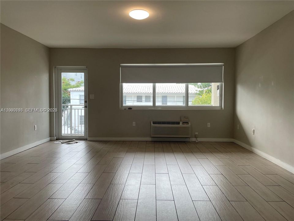 En Renta: $2,450 (2 camas, 2 baños, 4162 Pies cuadrados)