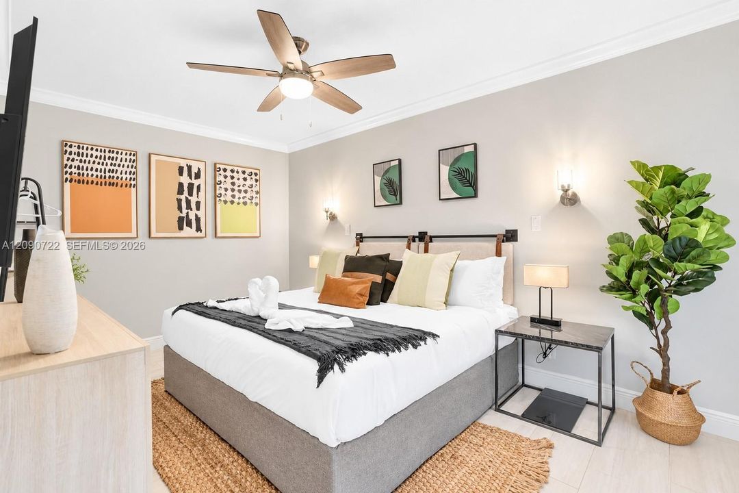 For Rent: $8,450 (6 beds, 3 baths, 3040 Square Feet)
