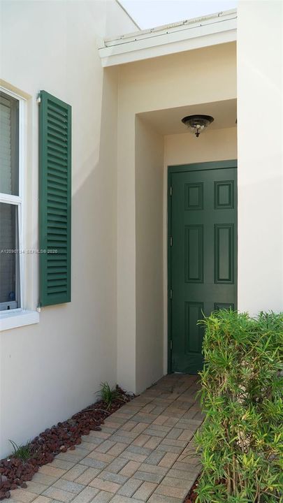 For Rent: $4,100 (3 beds, 3 baths, 1802 Square Feet)