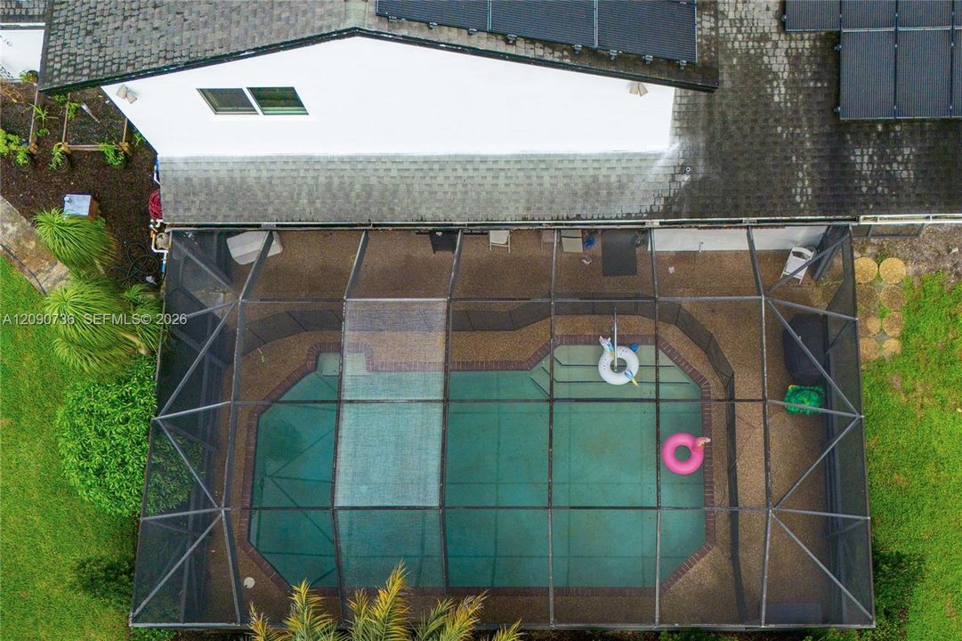 En Venta: $1,350,000 (5 camas, 4 baños, 2768 Pies cuadrados)