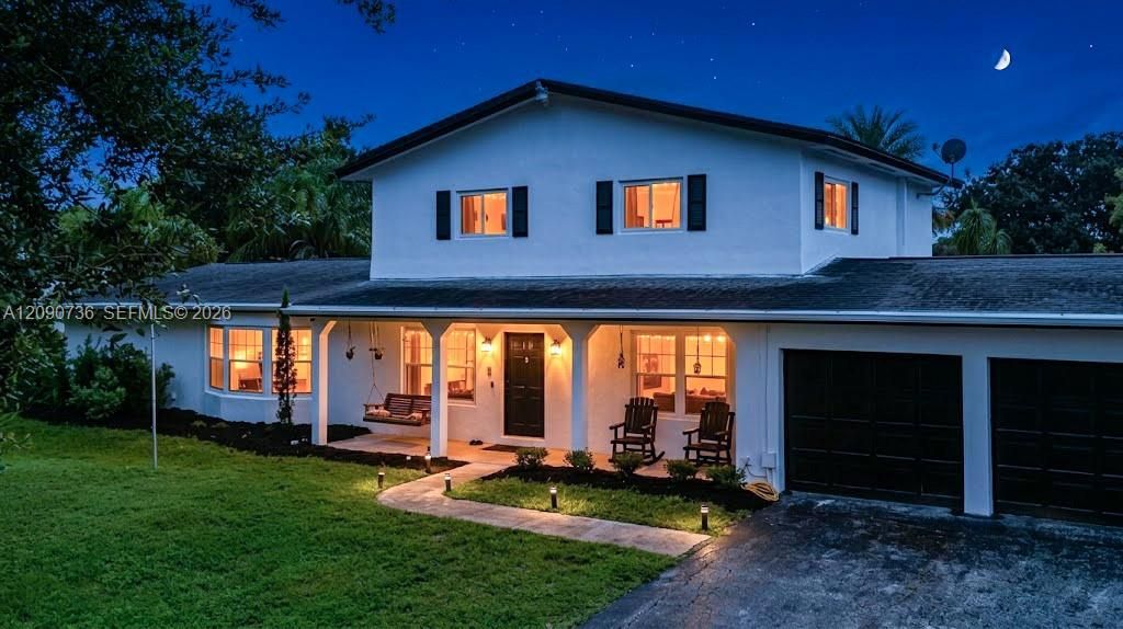 En Venta: $1,350,000 (5 camas, 4 baños, 2768 Pies cuadrados)