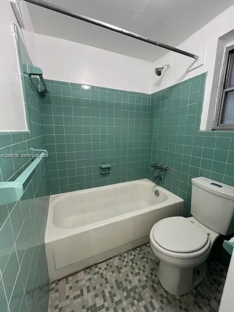 В аренду: $1,695 (1 спален, 1 ванн, 36396 Квадратных фут)