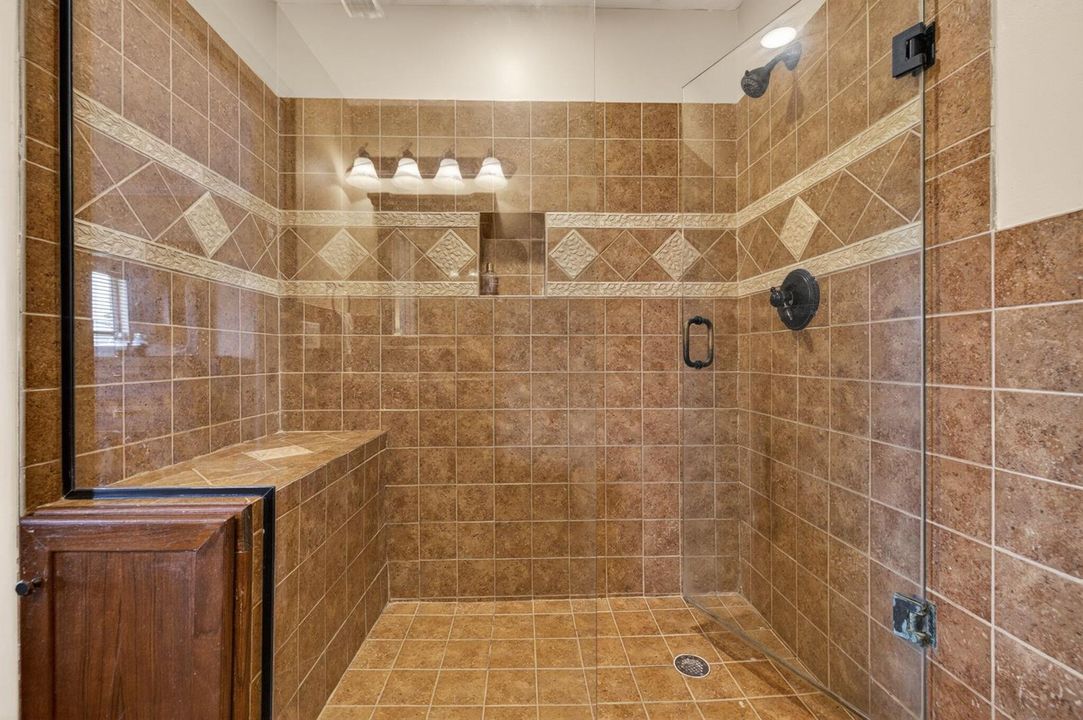 21-web-or-mls-3A5A8271
