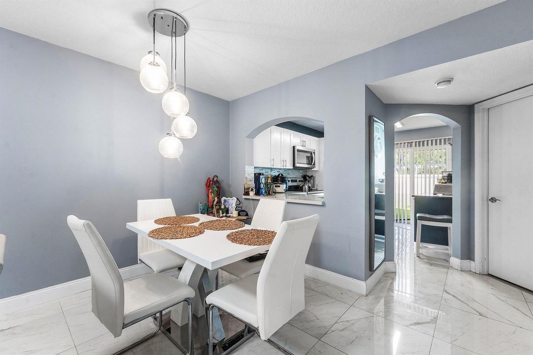 003-3516BriarBayBoulevard-103-WestPalmBe