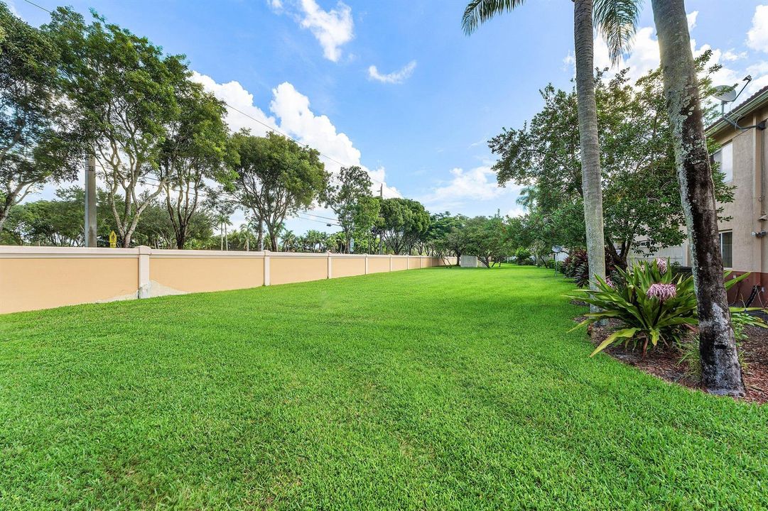 021-3516BriarBayBoulevard-103-WestPalmBe