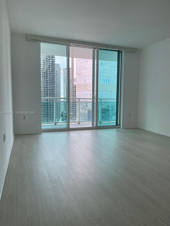 For Rent: $3,190 (1 beds, 1 baths, 702 Square Feet)