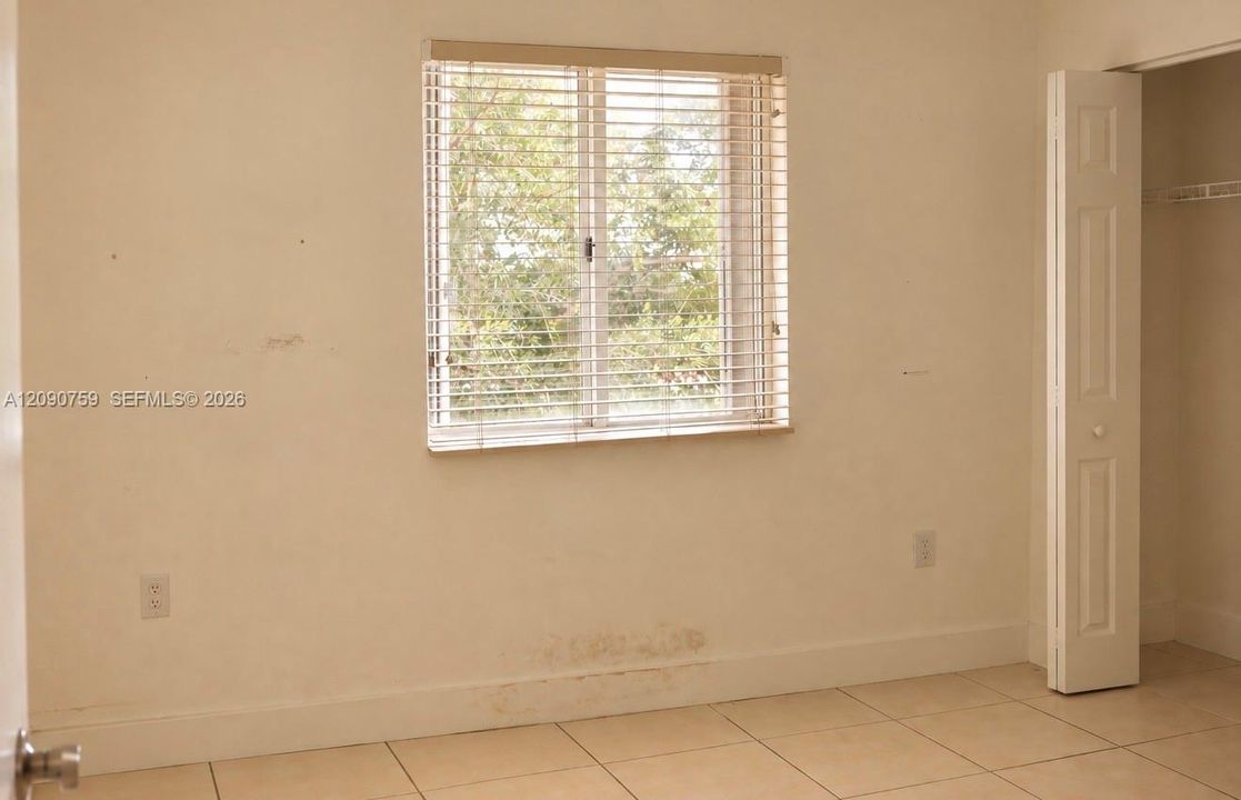 For Rent: $3,800 (3 beds, 2 baths, 1614 Square Feet)