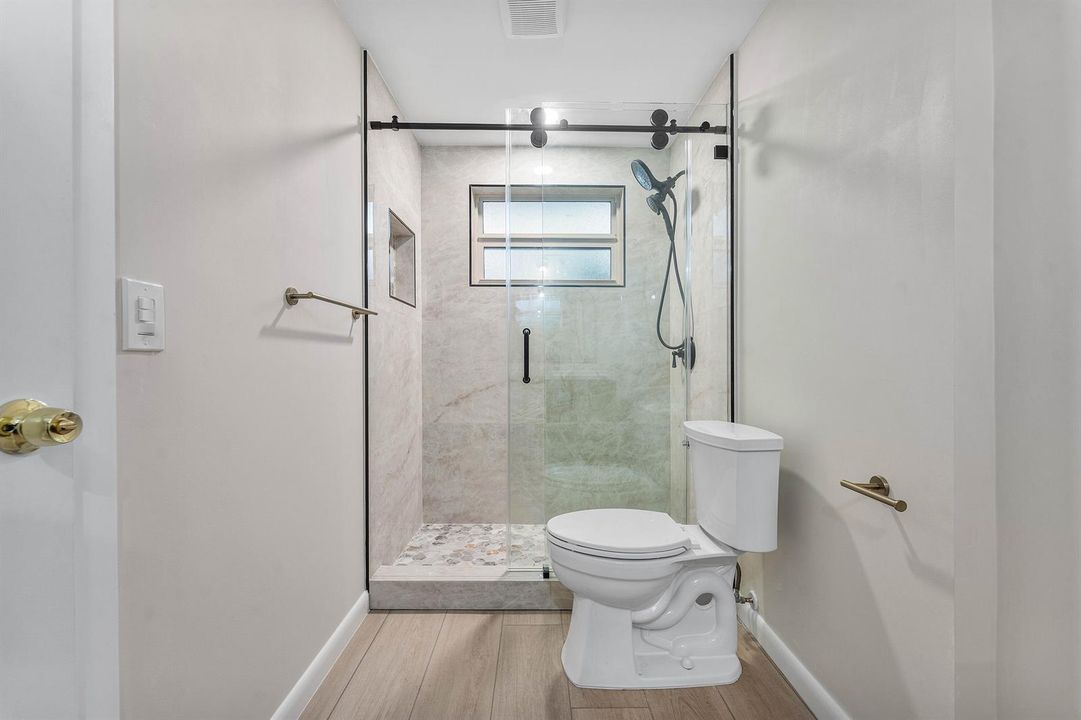 017-1212Southeast2ndCourt-103-FortLauder