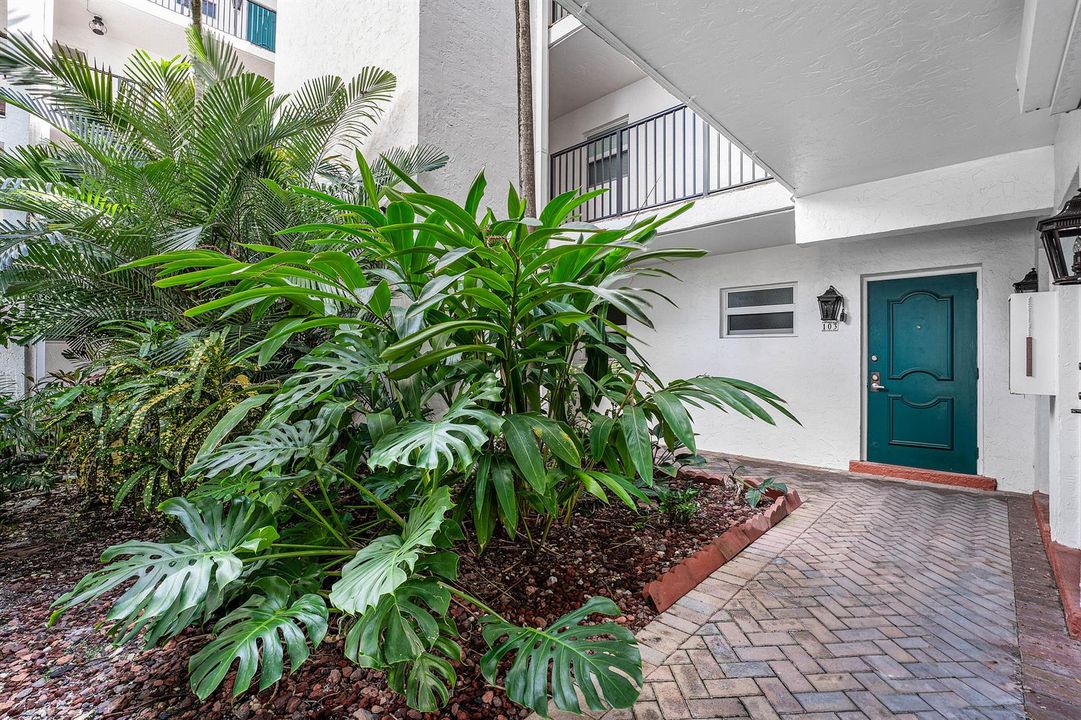 003-1212Southeast2ndCourt-103-FortLauder