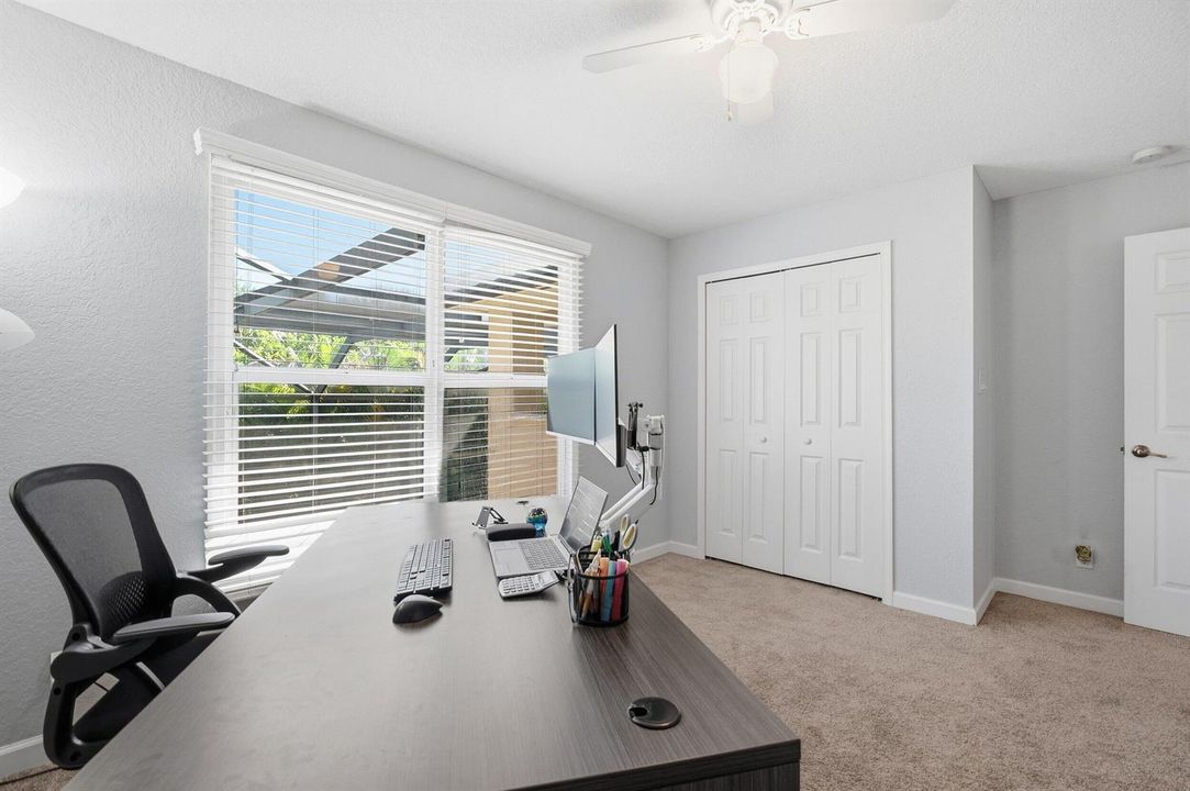 25_smg08901