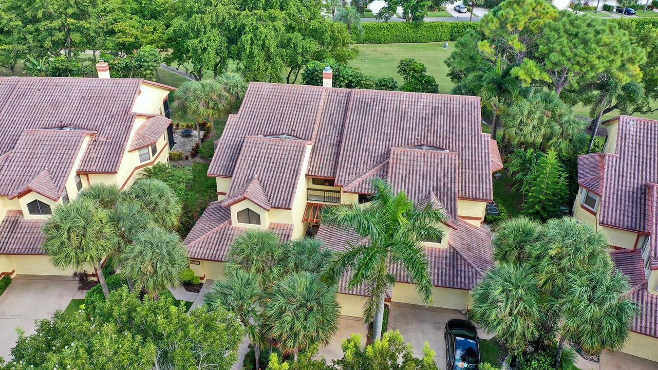 5355 Tenth Fairway Drive