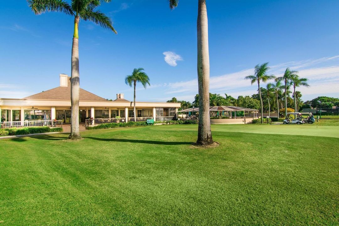 5355 Tenth Fairway Drive