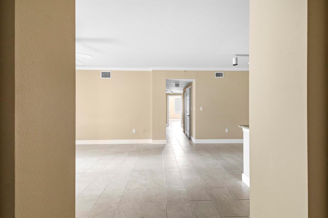 9_6450 emerald dunes dr west palm beach
