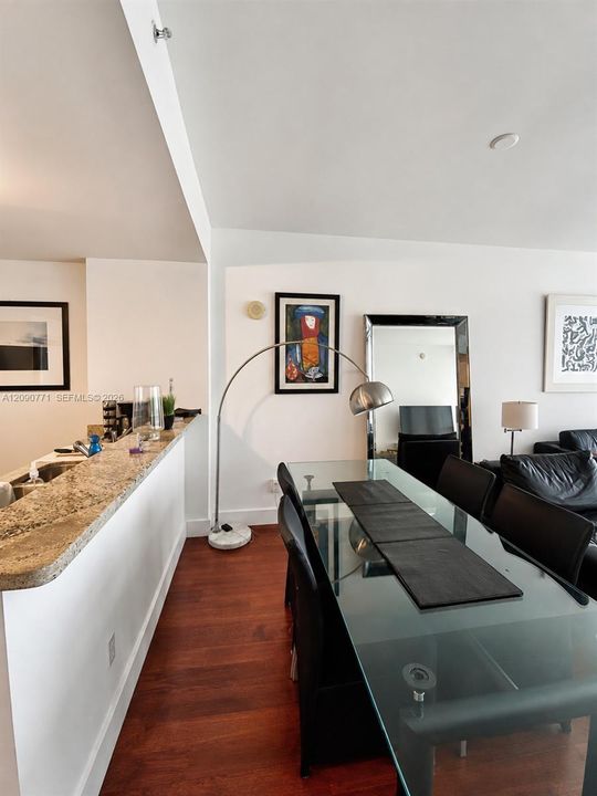 En Venta: $530,000 (1 camas, 1 baños, 761 Pies cuadrados)