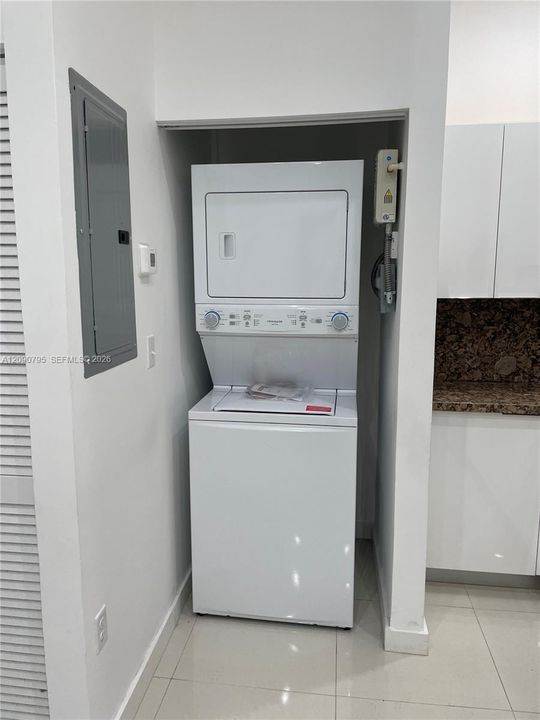 For Rent: $1,850 (1 beds, 1 baths, 0 Square Feet)