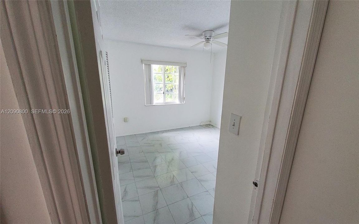 En Venta: $208,800 (2 camas, 2 baños, 820 Pies cuadrados)