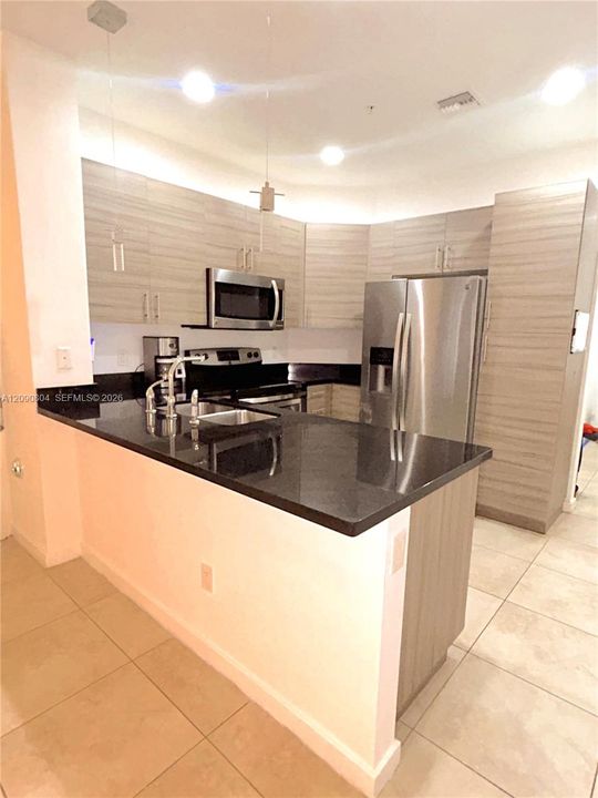 En Venta: $374,900 (2 camas, 2 baños, 1233 Pies cuadrados)