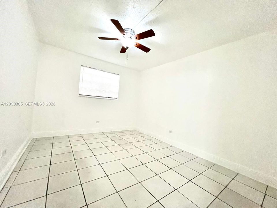 For Rent: $1,599 (2 beds, 1 baths, 765 Square Feet)