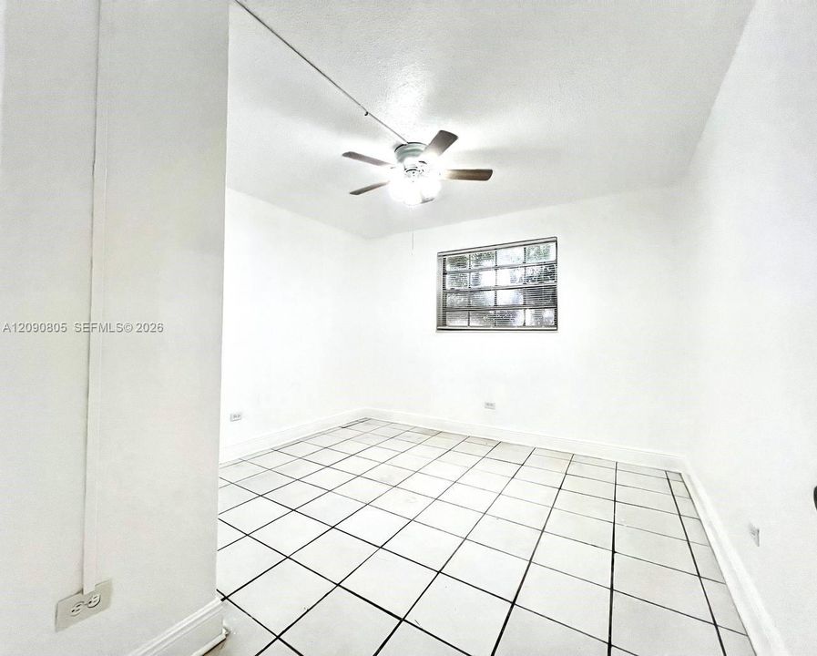 For Rent: $1,599 (2 beds, 1 baths, 765 Square Feet)