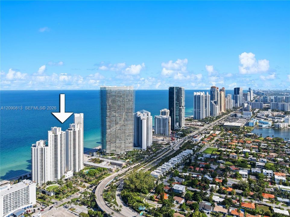 En Venta: $1,689,000 (2 camas, 2 baños, 1900 Pies cuadrados)