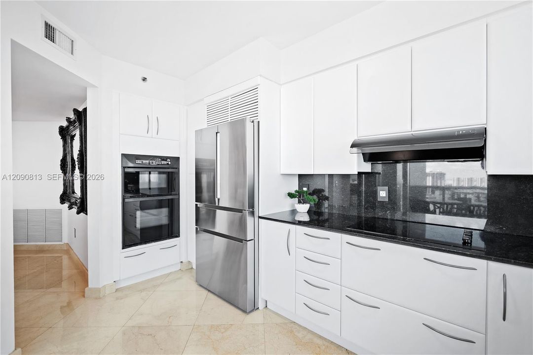 En Venta: $1,689,000 (2 camas, 2 baños, 1900 Pies cuadrados)
