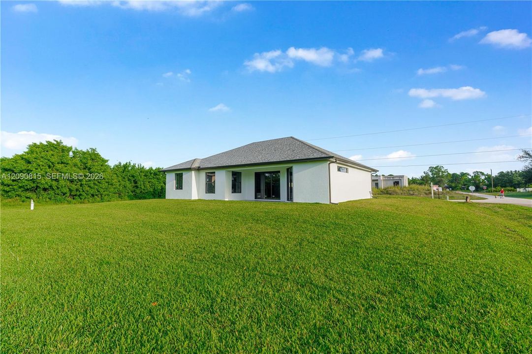 For Sale: $364,900 (3 beds, 2 baths, 0 Square Feet)