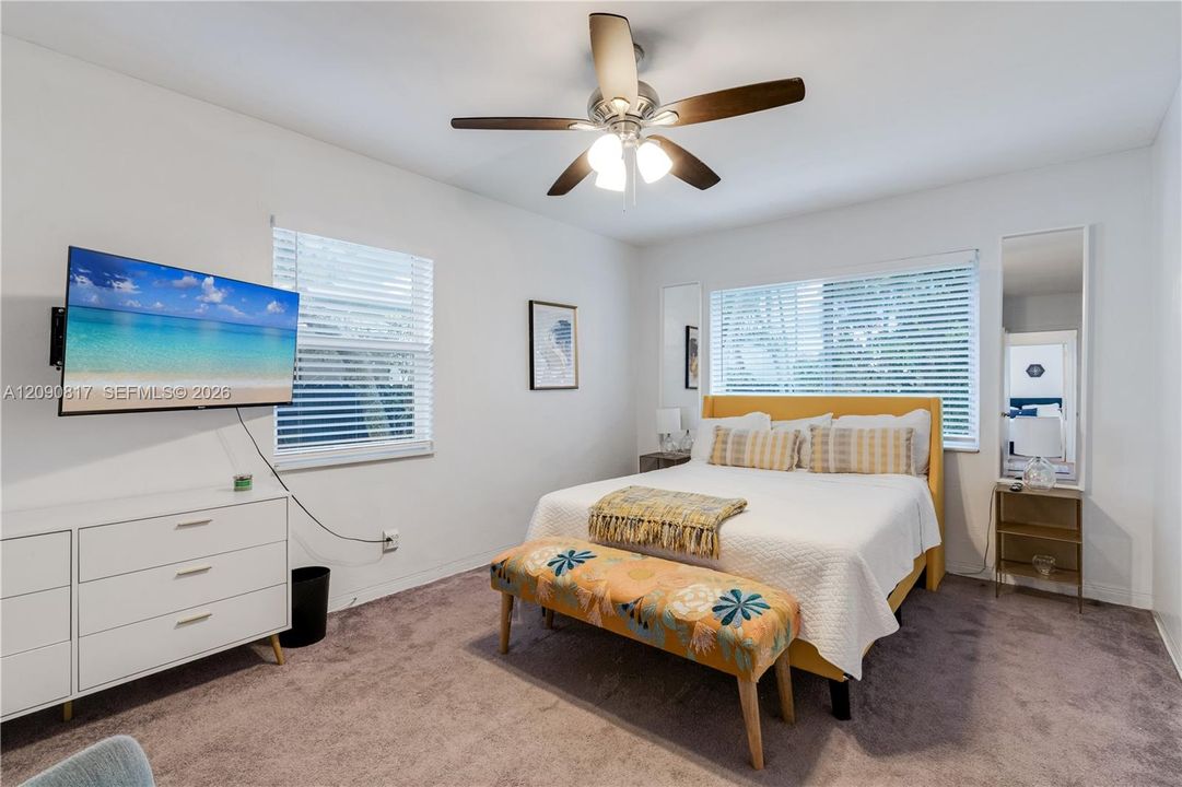 For Rent: $3,100 (3 beds, 2 baths, 1565 Square Feet)