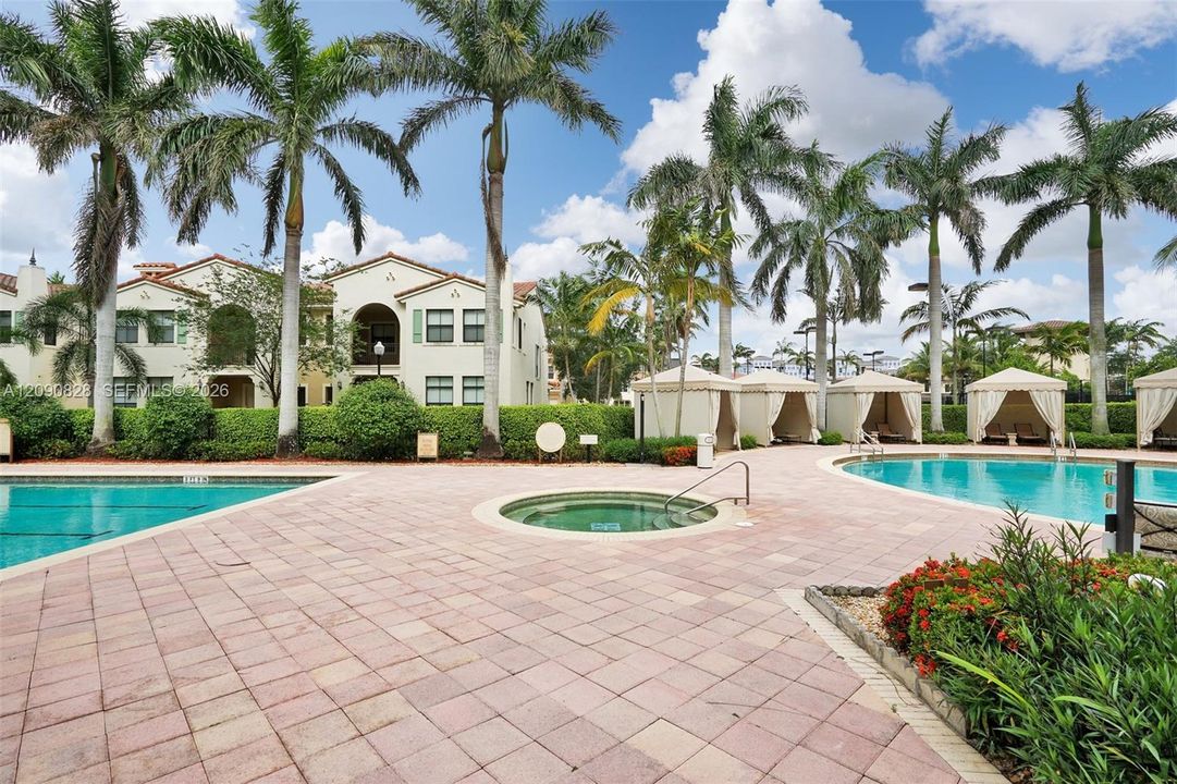 For Rent: $4,300 (4 beds, 3 baths, 1895 Square Feet)