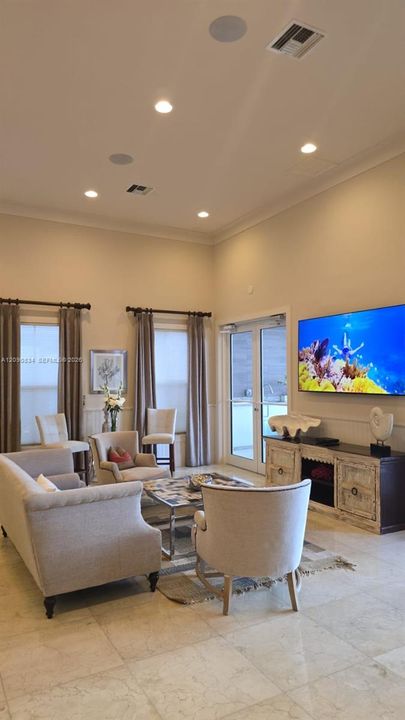 For Rent: $6,500 (5 beds, 4 baths, 3205 Square Feet)