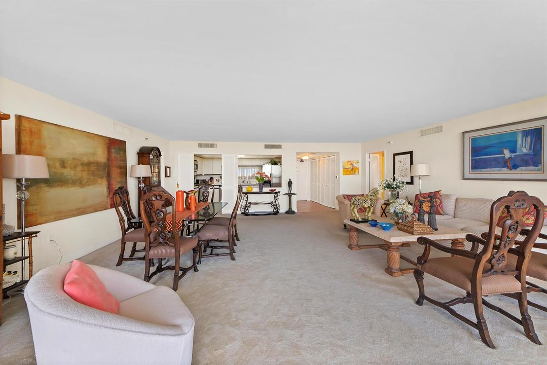 33 Living room 07