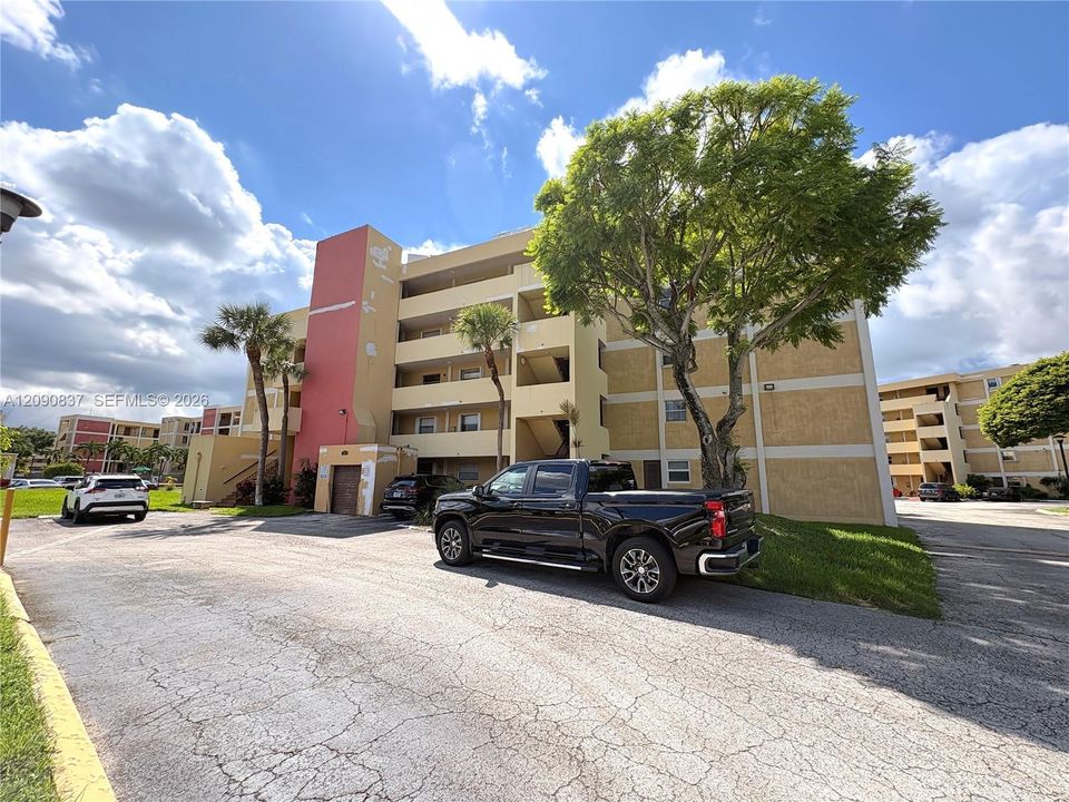 En Venta: $230,000 (1 camas, 1 baños, 838 Pies cuadrados)