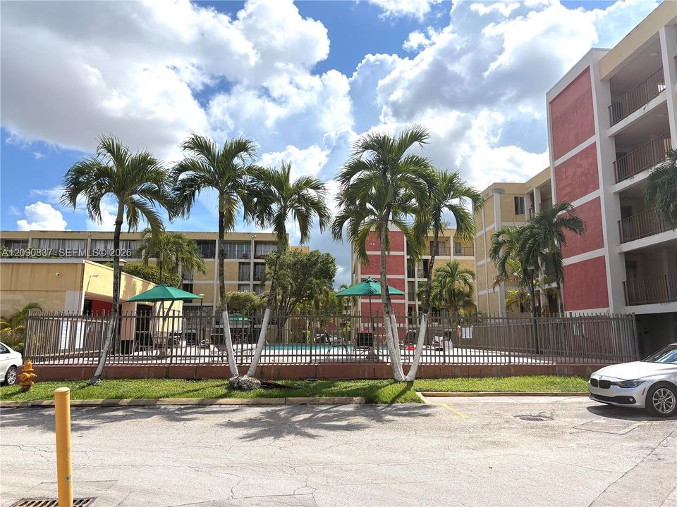 Condo Pool