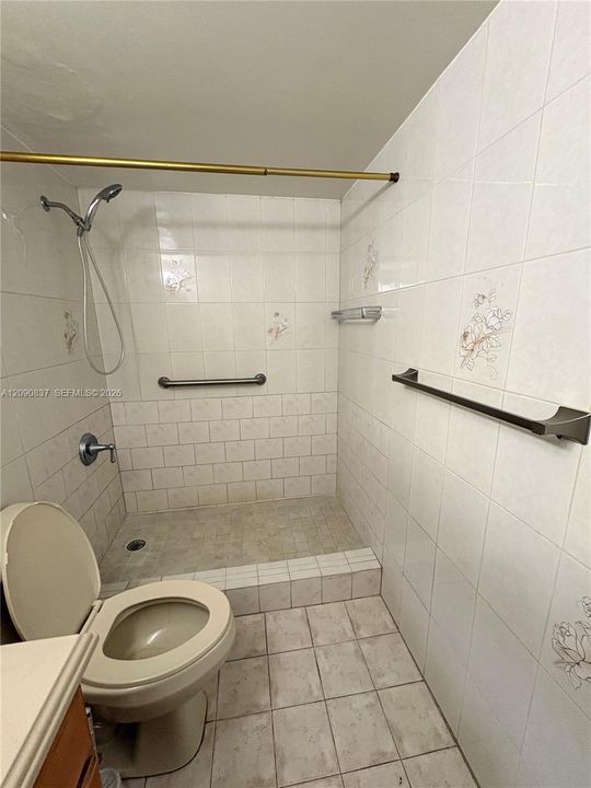 En Venta: $230,000 (1 camas, 1 baños, 838 Pies cuadrados)