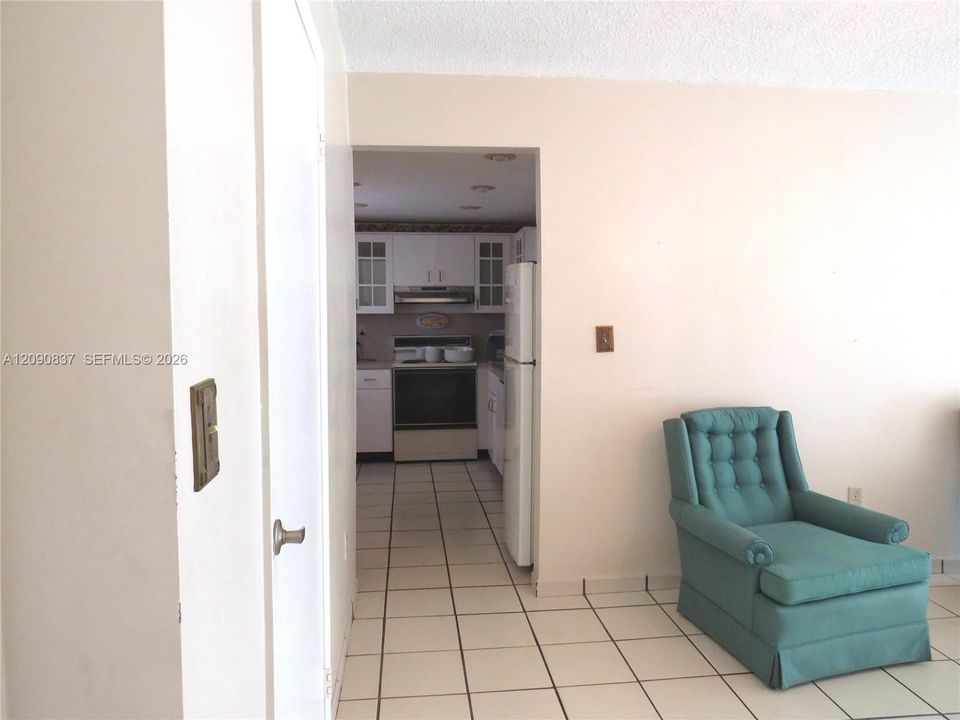 En Venta: $230,000 (1 camas, 1 baños, 838 Pies cuadrados)