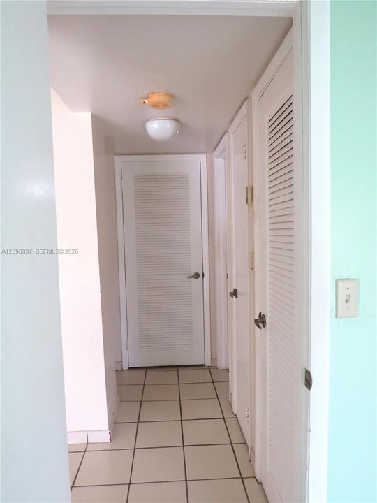 En Venta: $230,000 (1 camas, 1 baños, 838 Pies cuadrados)