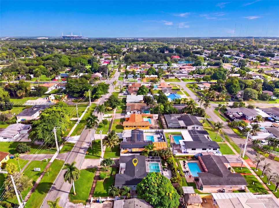 En Venta: $580,000 (3 camas, 2 baños, 1595 Pies cuadrados)