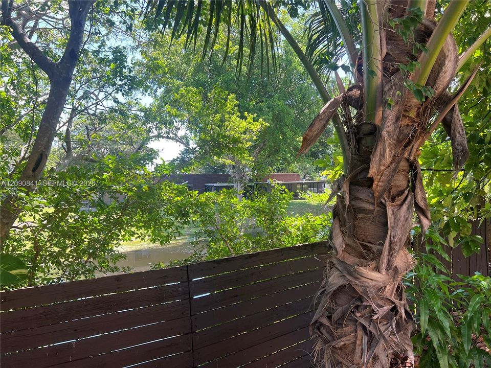 En Venta: $415,000 (3 camas, 2 baños, 1415 Pies cuadrados)