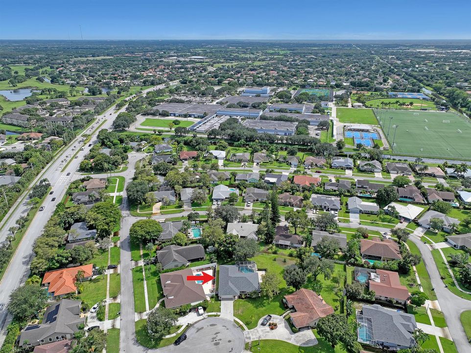 Aerial on the cul de sac