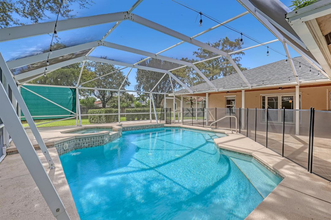 Caged pool and spa