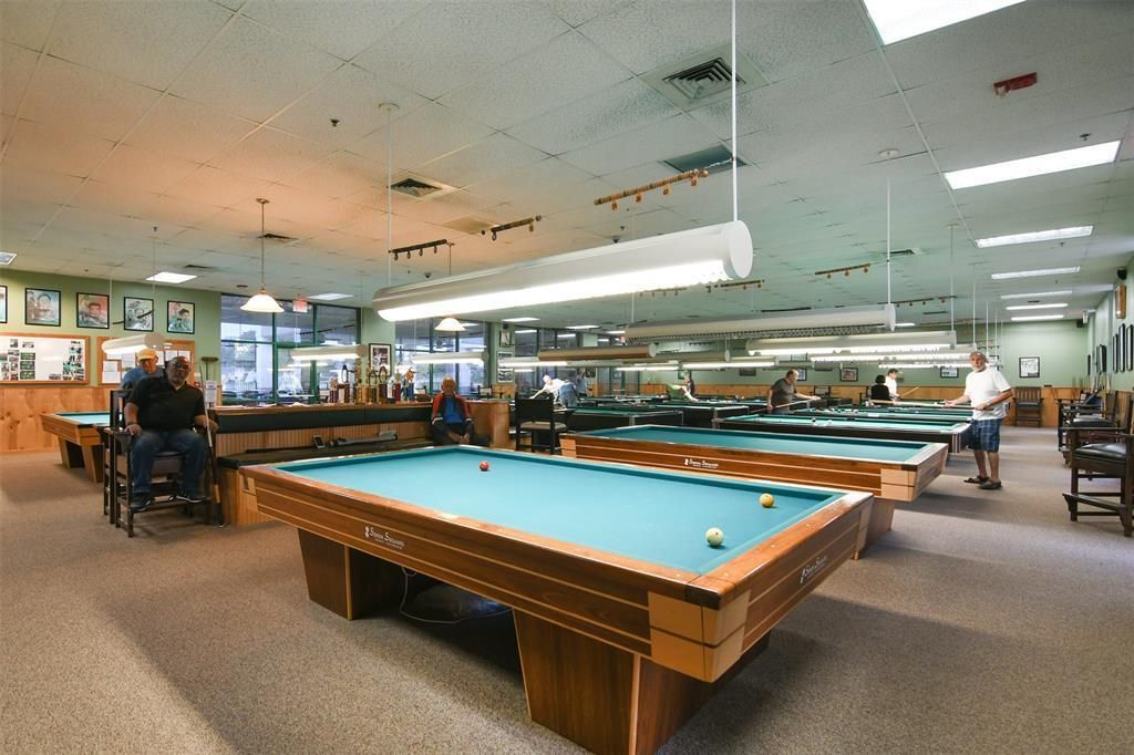 POOL & BILLIARD HALL
