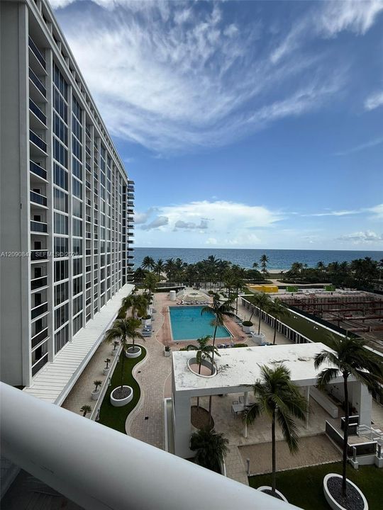 For Rent: $7,500 (2 beds, 2 baths, 1056 Square Feet)