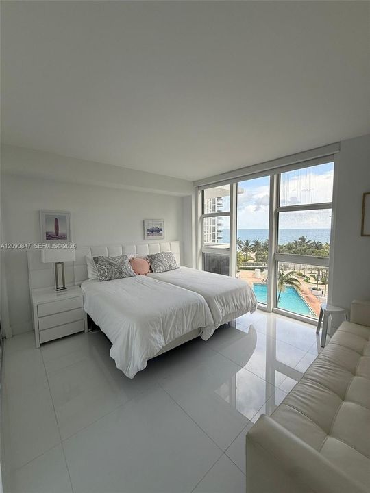 For Rent: $7,500 (2 beds, 2 baths, 1056 Square Feet)