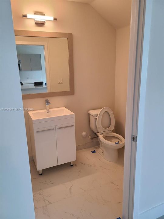 For Rent: $2,900 (3 beds, 2 baths, 1275 Square Feet)