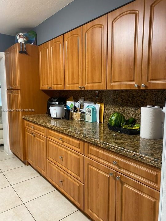 For Sale: $845,000 (4 beds, 3 baths, 1725 Square Feet)