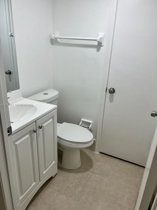В аренду: $2,100 (2 спален, 1 ванн, 758 Квадратных фут)