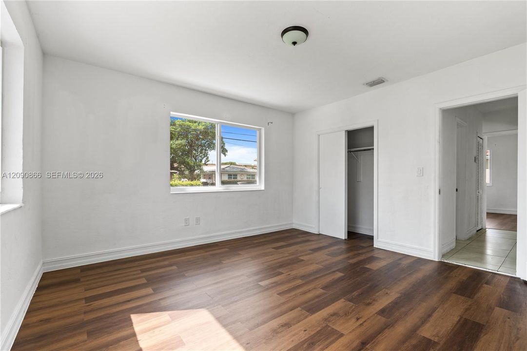 В аренду: $7,500 (7 спален, 4 ванн, 2855 Квадратных фут)