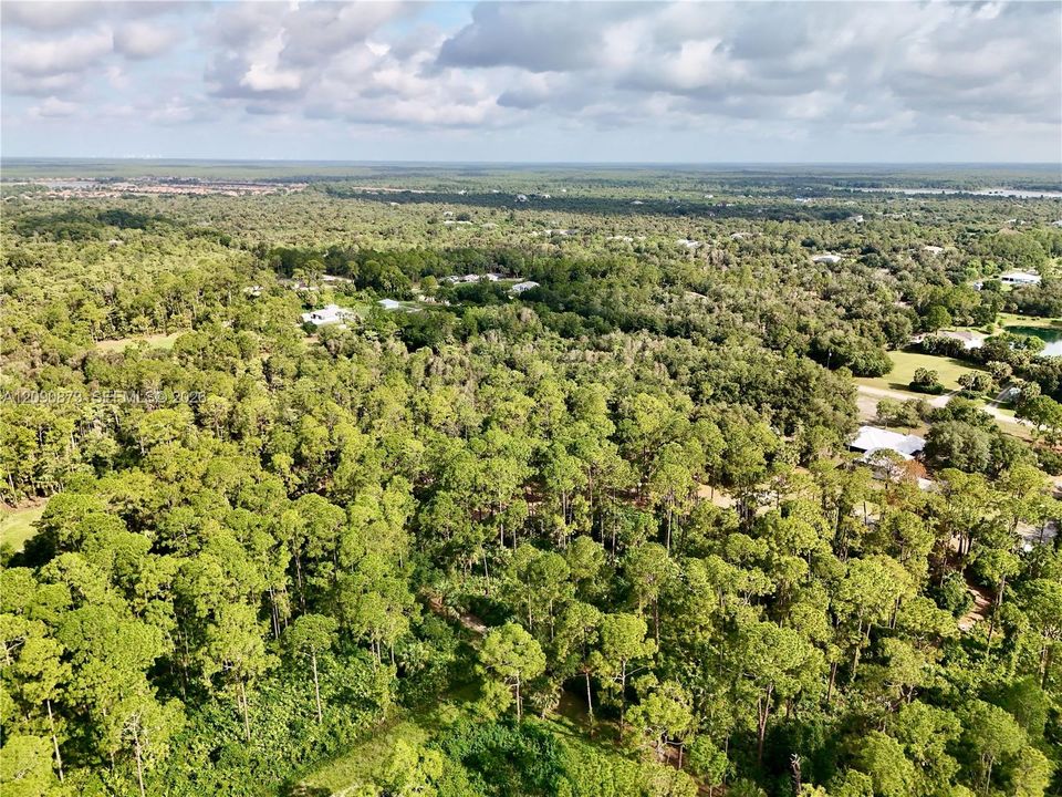 На продажу: $420,000 (5.00 acres)