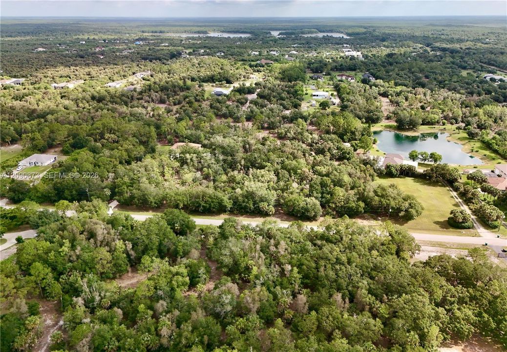 На продажу: $420,000 (5.00 acres)