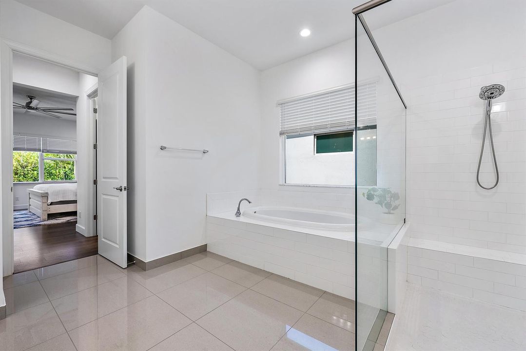 Owner's Suite Bathroom